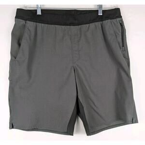 The North Face Shorts Men XL Gray & Black Drawstring Waist Athletic Sweats Gym